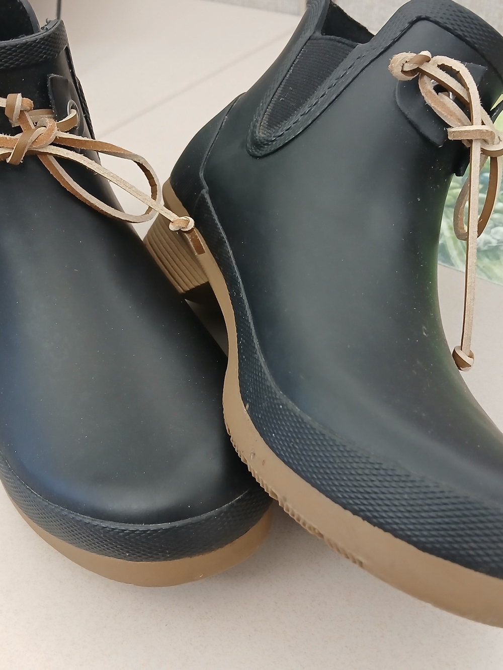 Chooka Black Chelsea Rain Boots